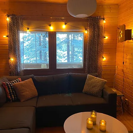 Northern Light Yllaes With A Jacuzzi Chalet