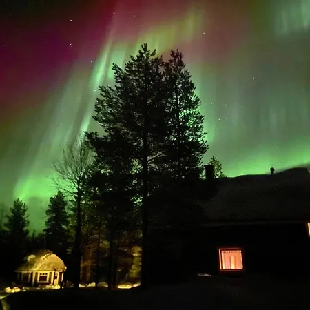 シャレー Northern Light Yllaes With A Jacuzzi *