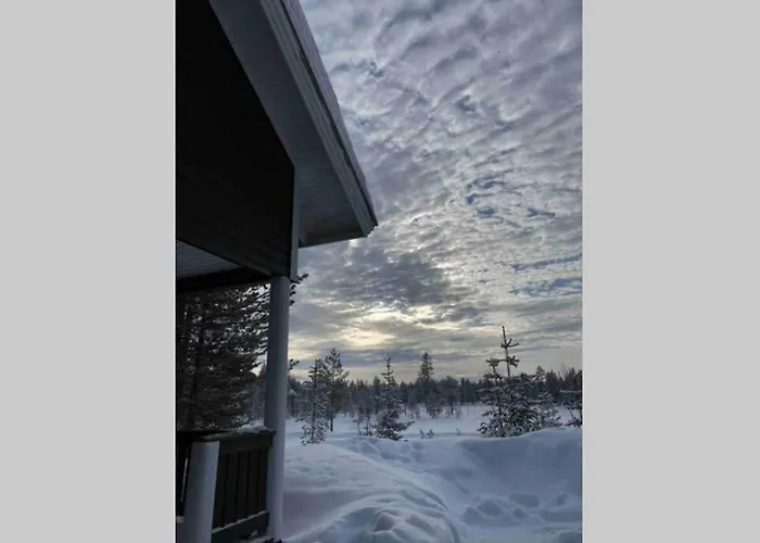 Northern Light Yllaes With A Jacuzzi Chalet Ylläsjärvi