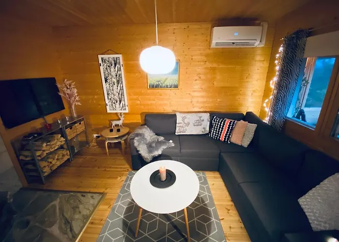 Northern Light Yllaes With A Jacuzzi * Ylläsjärvi