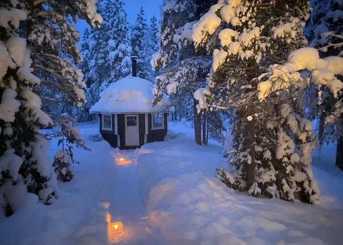 Northern Light Yllaes With A Jacuzzi * Ylläsjärvi