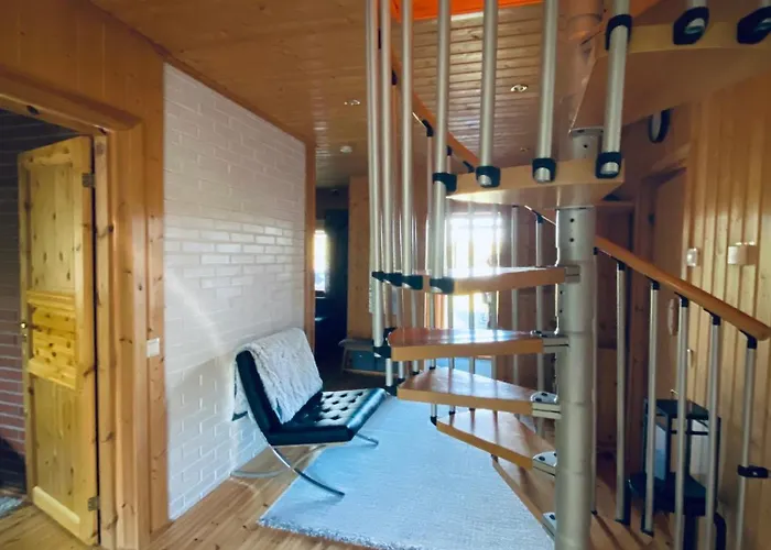 Northern Light Yllaes With A Jacuzzi Chalet