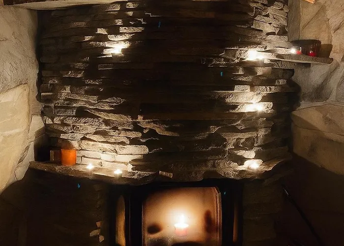 Northern Light Yllaes With A Jacuzzi Chalet